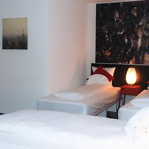 Inside Five Apart Otel